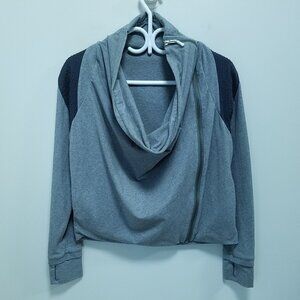Lululemon Sway Jacket Charcoal Gray Sweater Size 6 Small Asymmetrical Zipper